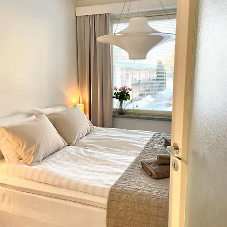 Apartment Seaside With Parking Space, Close To Metro *